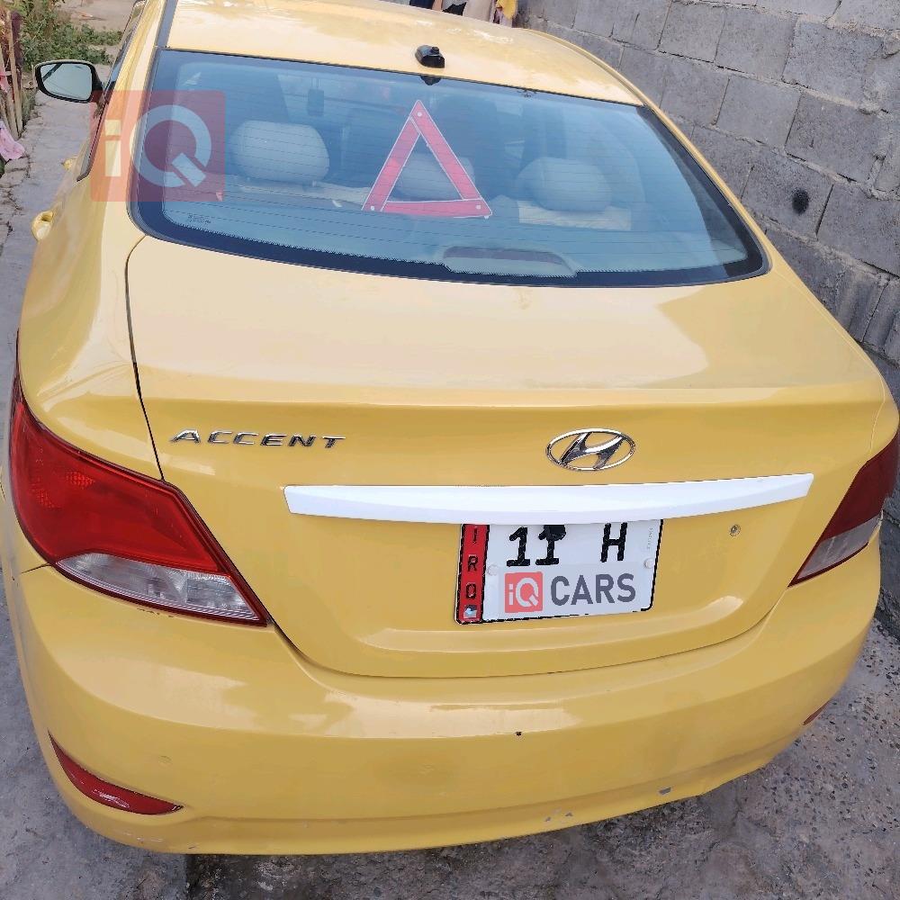 هیۆندای ئەکسنت